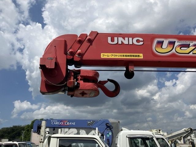 2015 Mitsubishi Fuso Canter Flat crane, wide crane, long crane auction photo 20