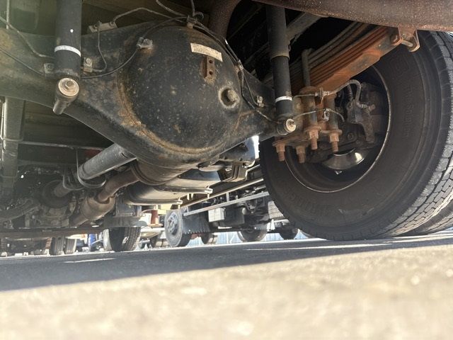 2015 Mitsubishi Fuso Canter Flat crane, wide crane, long crane auction photo 10