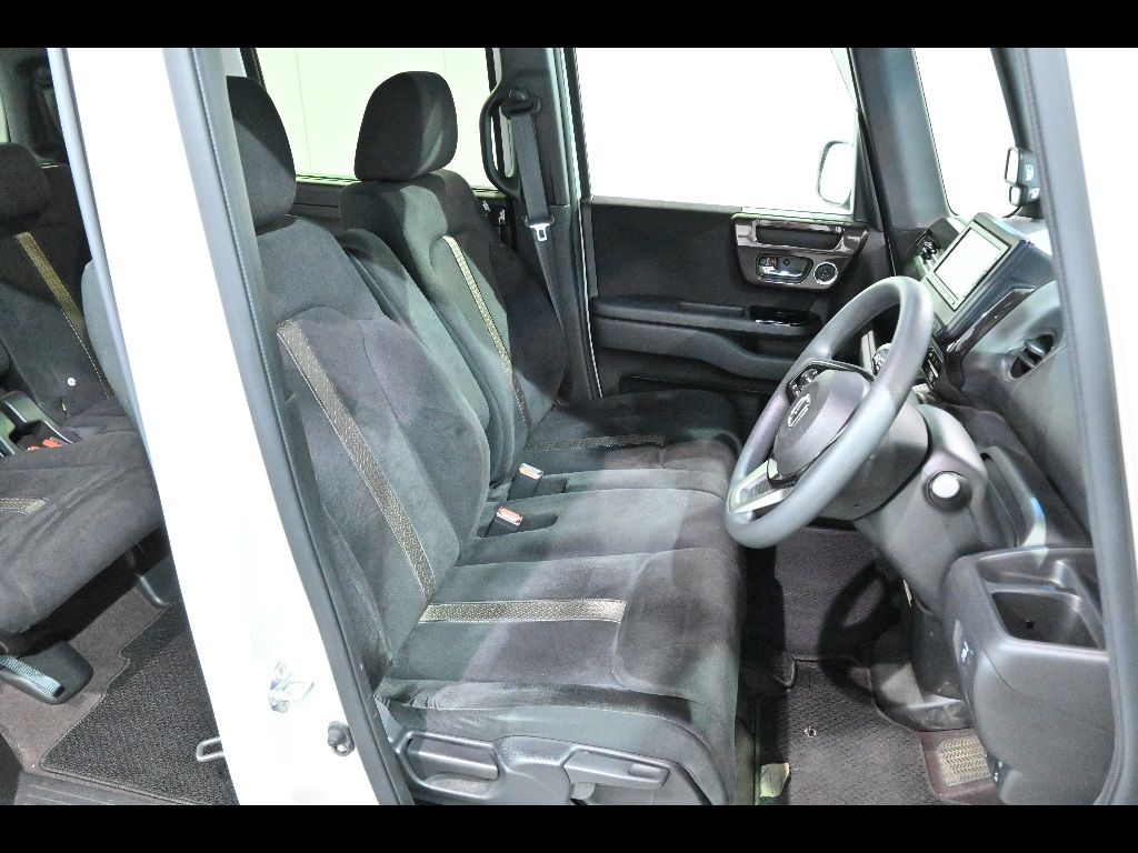 2019 Honda N-BOX カスタムG Lホンダセンシング auction photo 6