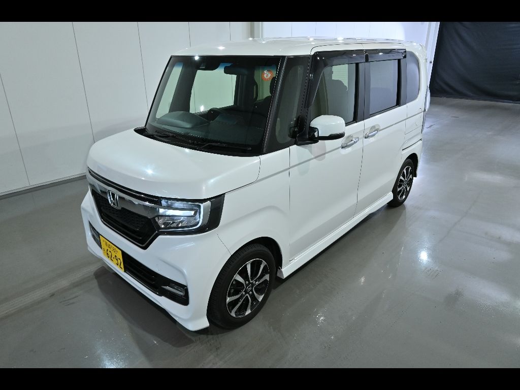 2019 Honda N-BOX カスタムG Lホンダセンシング auction photo 4