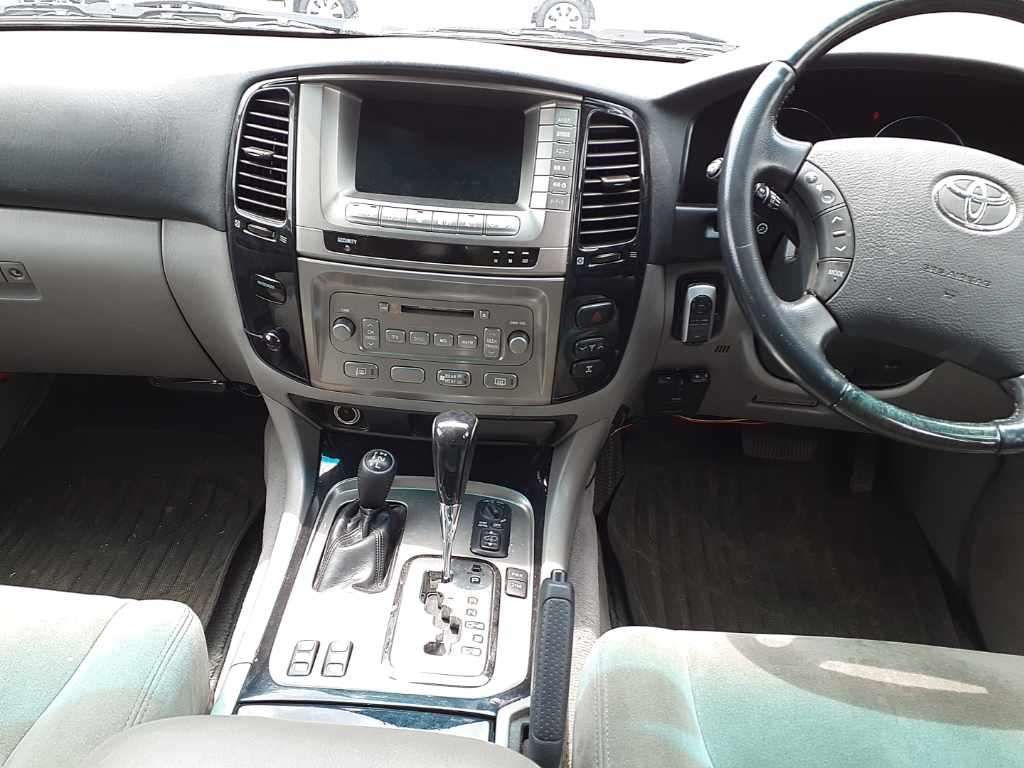2007 Toyota Land Cruiser 100 VX LTD G Selection 60th Anniversary 4WD auction photo 9