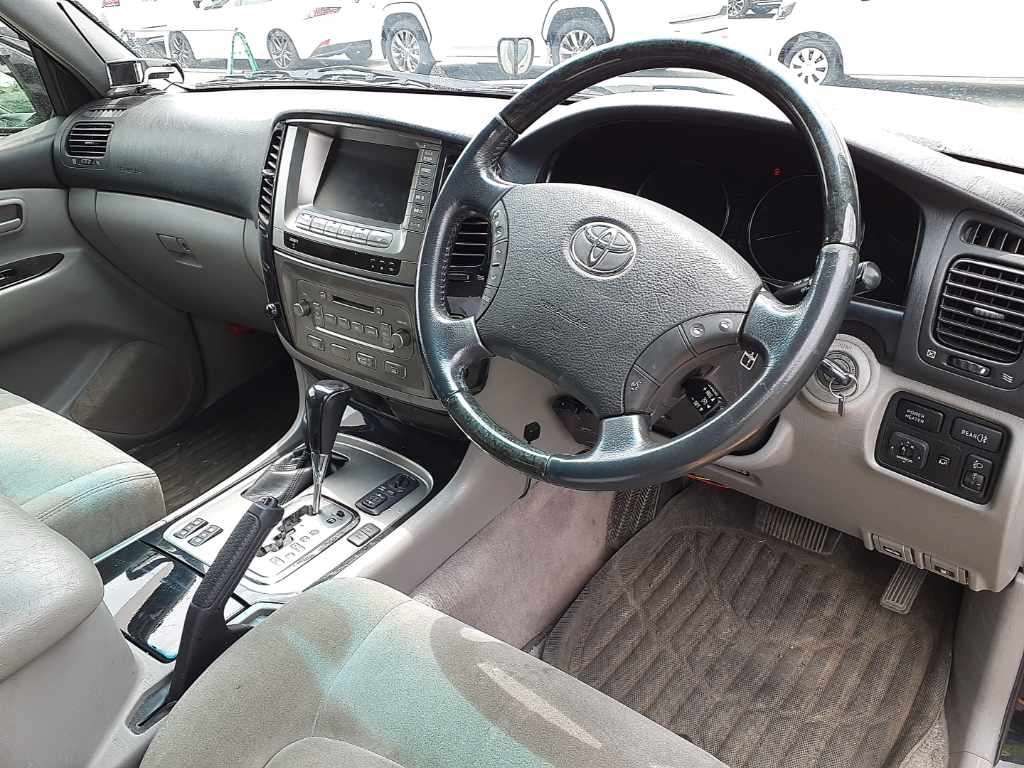 2007 Toyota Land Cruiser 100 VX LTD G Selection 60th Anniversary 4WD auction photo 7