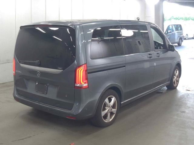 2018 Mercedes-Benz V 220d SP auction photo 3