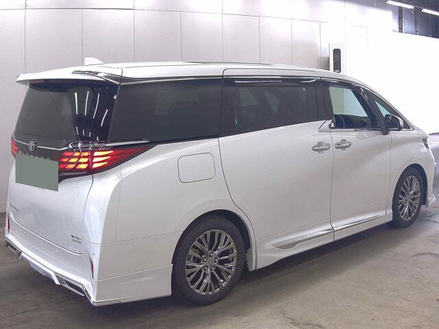 2025 Toyota Alphard Executive Lounge 4WD auction photo 5