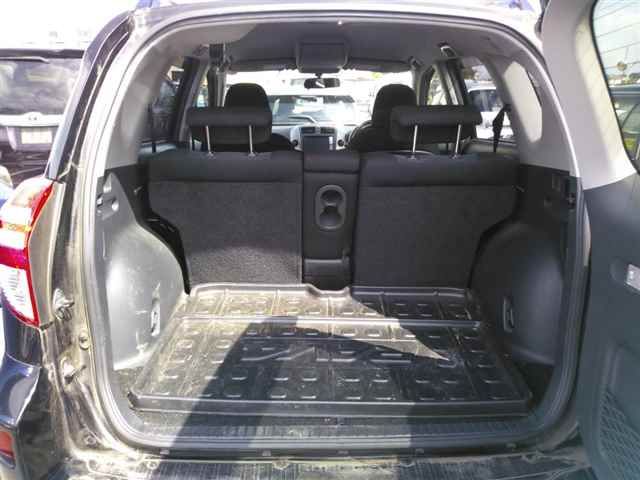 2011 Toyota RAV4 4WD スタイル auction photo 10