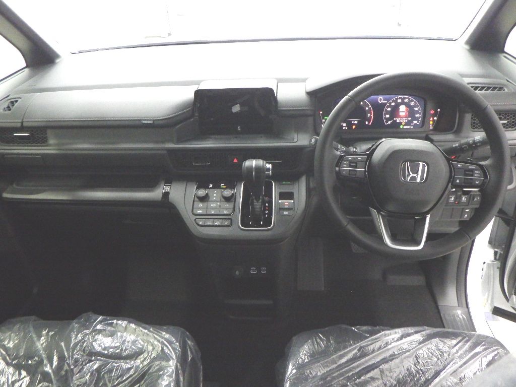 2026 Honda Stepwgn 7人 auction photo 3
