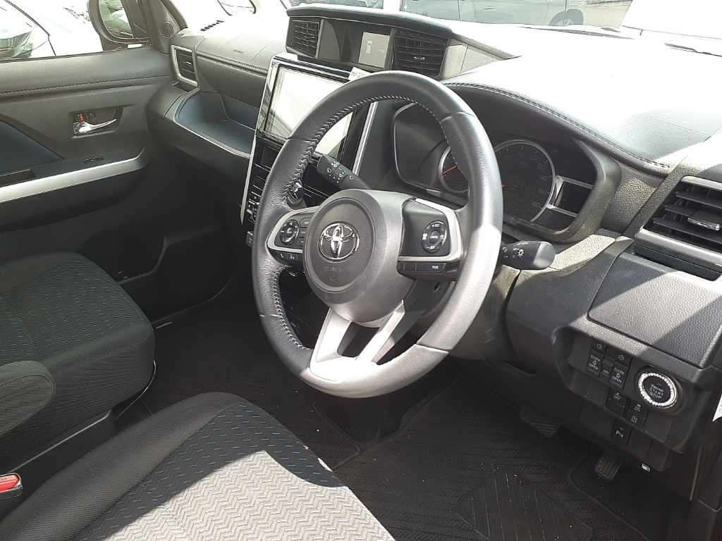 2021 Toyota Roomy カスタムG auction photo 9
