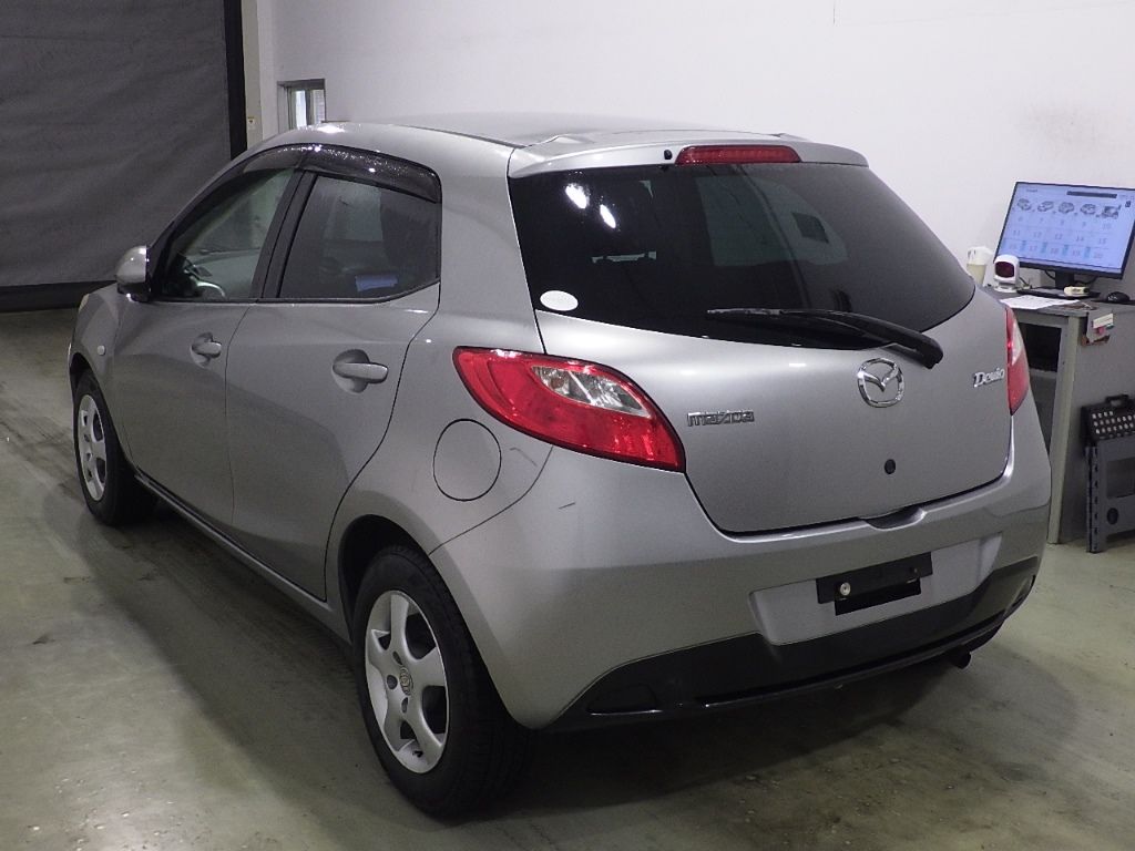 2009 Mazda Demio 13C auction photo 5