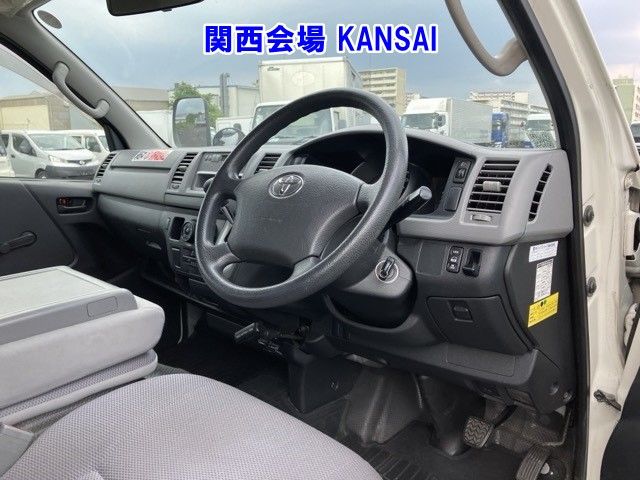 2008 Toyota Hiace バン DX auction photo 4