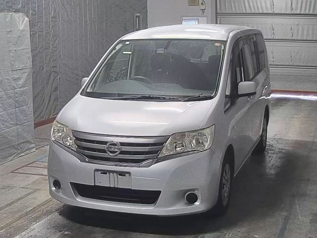 2011 Nissan Serena 20X Japan auction vehicle