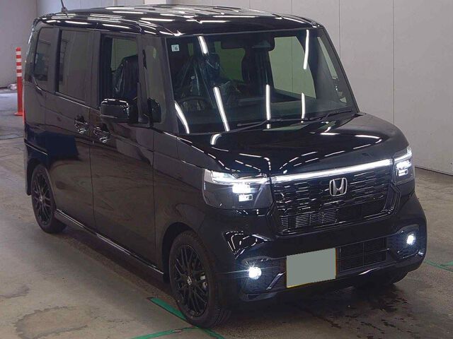 2026 Honda N-BOX Turbo Black Style Japan auction vehicle