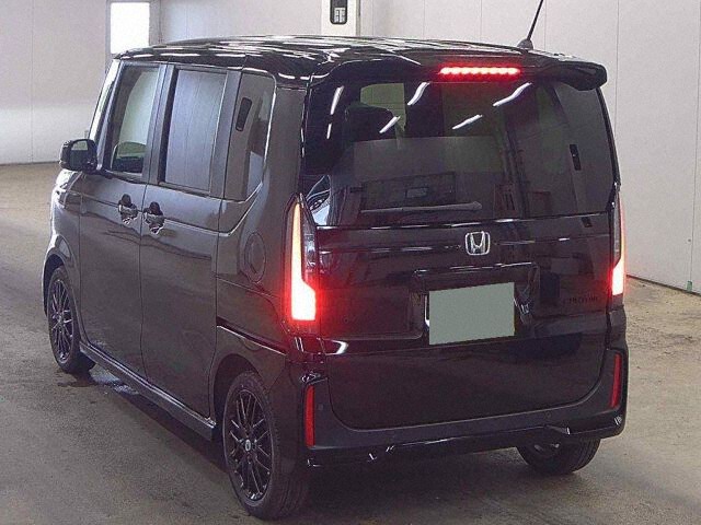 2026 Honda N-BOX Turbo Black Style auction photo 2