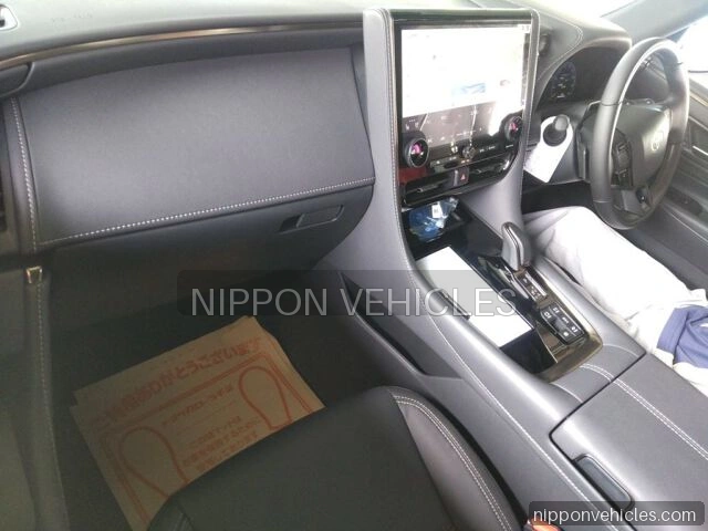 2026 Toyota Alphard Z auction photo 3
