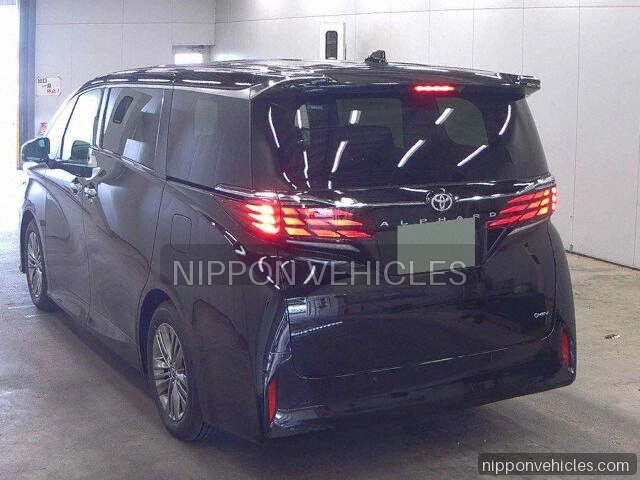 2026 Toyota Alphard Z auction photo 2