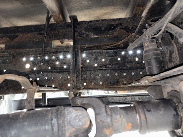 2009 Isuzu Elf Flat crane, 3-stage auction photo 13