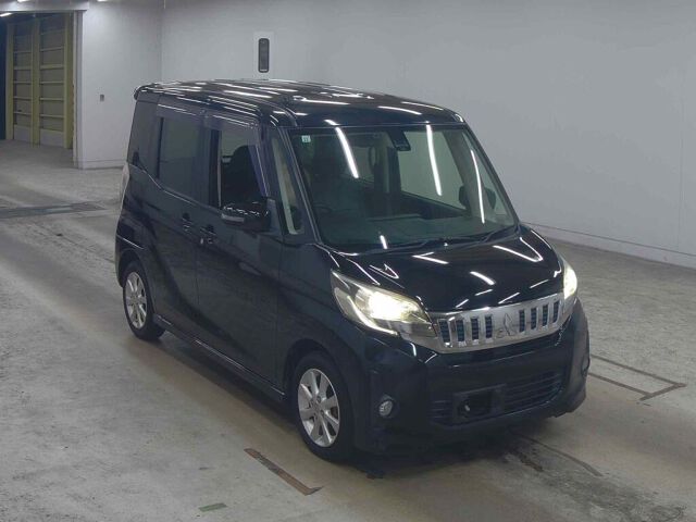 2015 Mitsubishi eK Space Custom G E Assist Japan auction vehicle