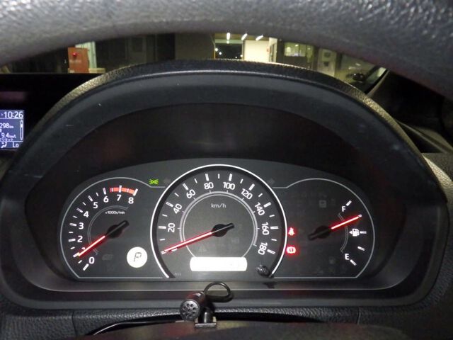 2020 Toyota Noah X 4WD auction photo 6