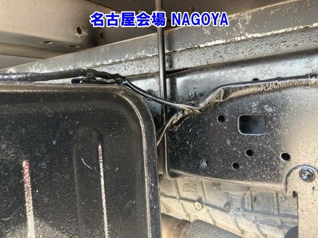 2016 Hino Dutro Hira PG auction photo 17
