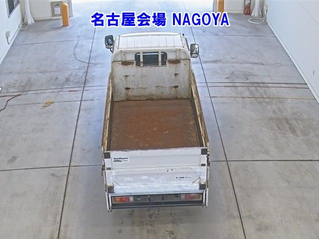 2016 Hino Dutro Hira PG auction photo 3