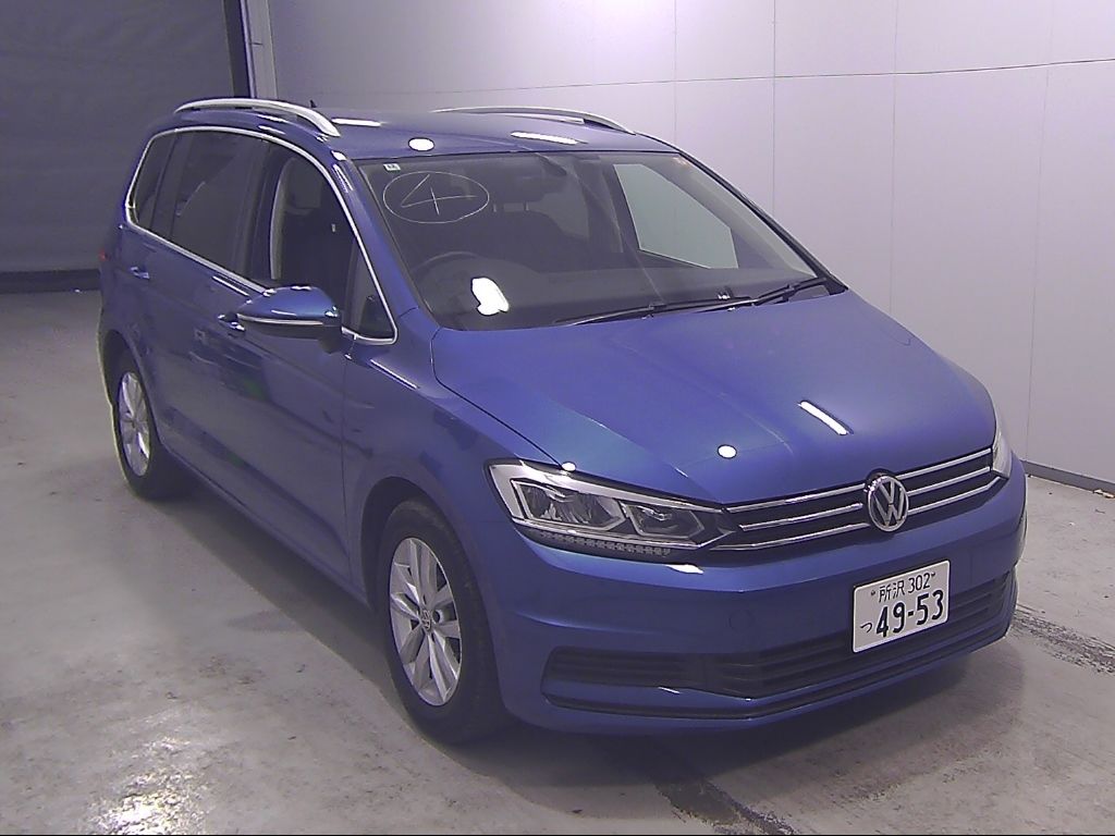 Japan Auction Vehicles 16 2018 Volkswagen ゴルフトゥーラン TSIコンフォートライン auction photo