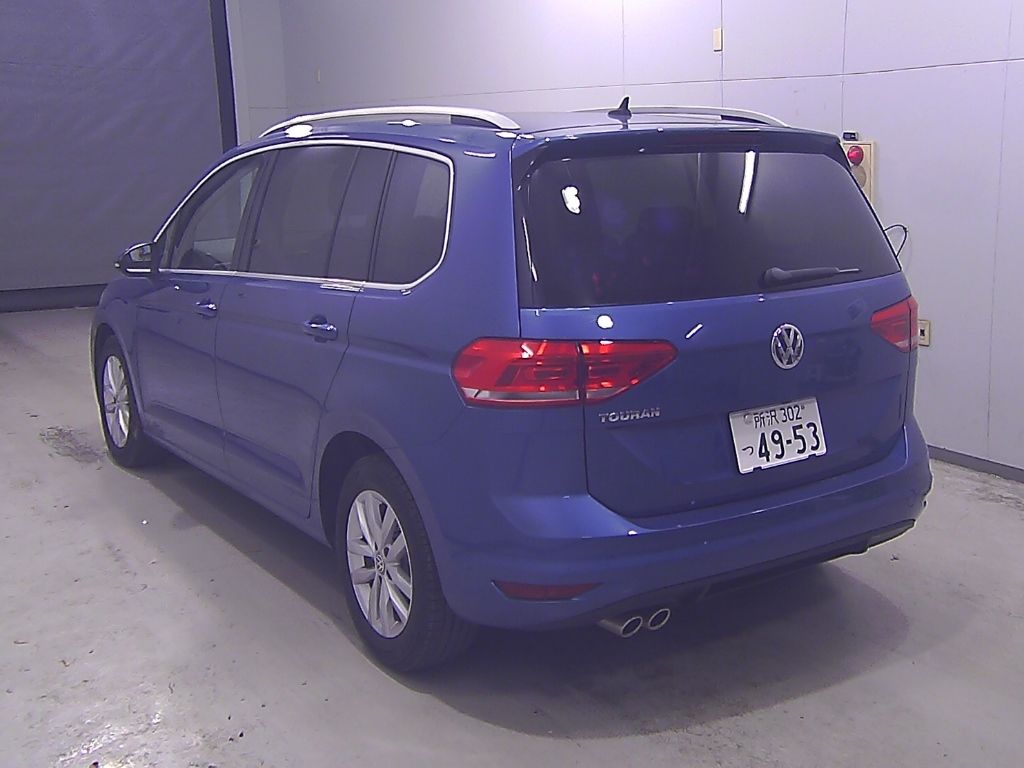 2018 Volkswagen ゴルフトゥーラン TSIコンフォートライン auction photo 5