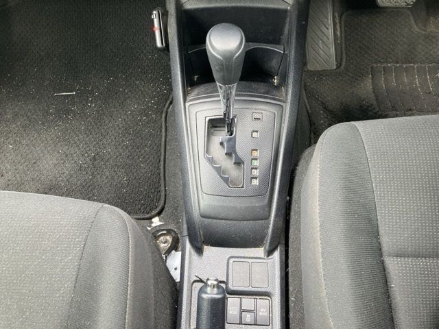 2021 Toyota Corolla Axio ハイブリッドEX auction photo 5