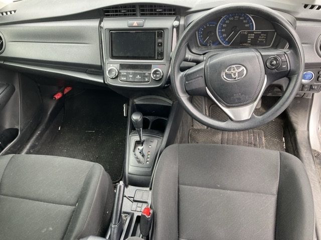 2021 Toyota Corolla Axio ハイブリッドEX auction photo 4