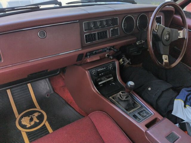 1981 Isuzu 117クーペ XC auction photo 3