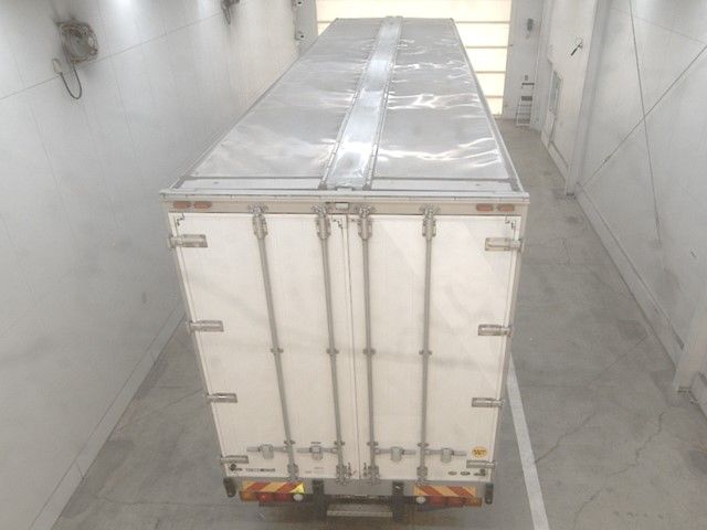 2021 Mitsubishi Fuso Wing auction photo 3