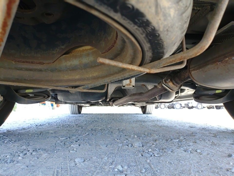 2005 Toyota Isis auction photo 20