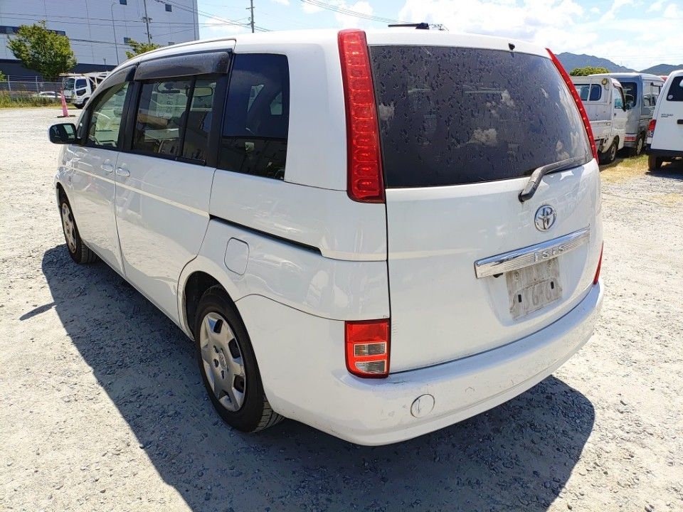 2005 Toyota Isis auction photo 6