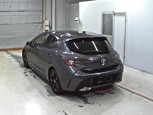 2020 Toyota Corolla Sport G スタイルパッケージ auction photo 2