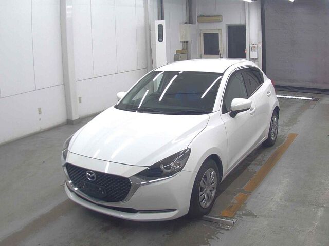 2021 Mazda 2 15CマツダコネクトP auction photo 4