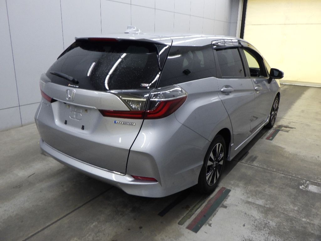 2022 Honda Shuttle Hybrid X Honda Sensing auction photo 2