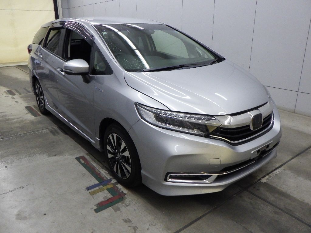 Japan Auction Vehicles 16 2022 Honda Shuttle Hybrid X Honda Sensing auction photo