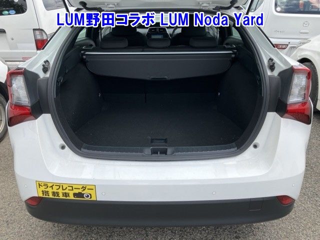 2019 Toyota Prius S auction photo 8