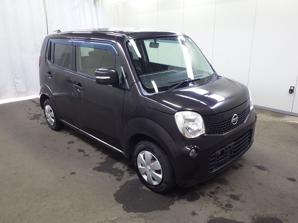 2011 Nissan モコ X FOUR Japan auction vehicle
