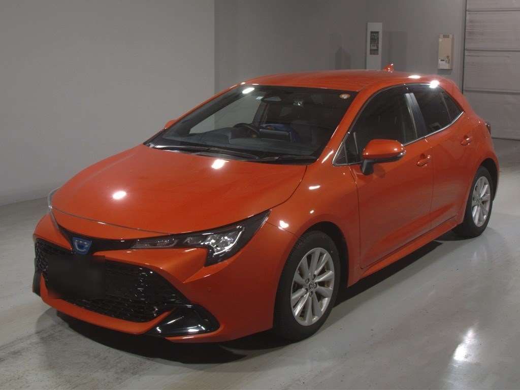 2023 Toyota Corolla Sport Hybrid G Japan auction vehicle