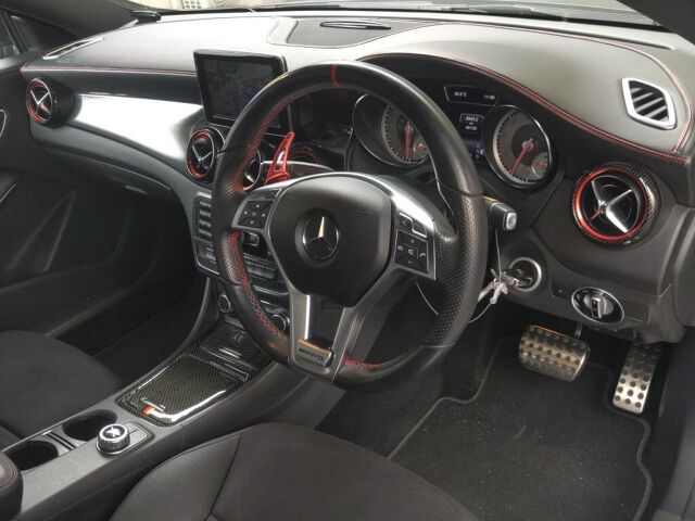 2013 Mercedes-Benz CLA-Class CLA180AMGライン auction photo 3