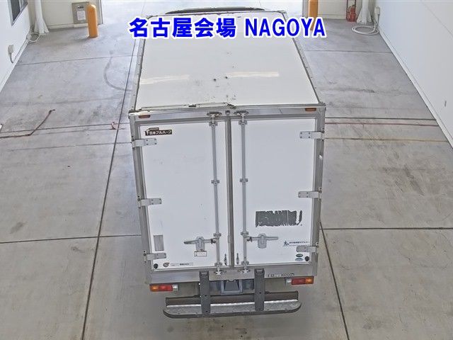 2016 Mitsubishi Fuso Canter Reizo Reito auction photo 3
