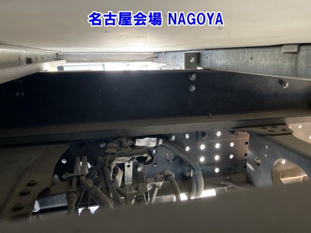 2016 Mitsubishi Fuso Canter Reizo Reito auction photo 18