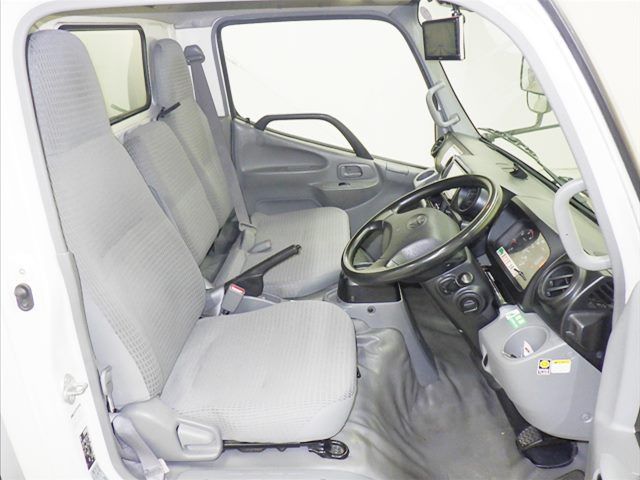 2019 Toyota Dyna Van auction photo 6