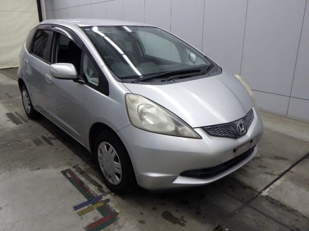 2009 Honda Fit G Japan auction vehicle