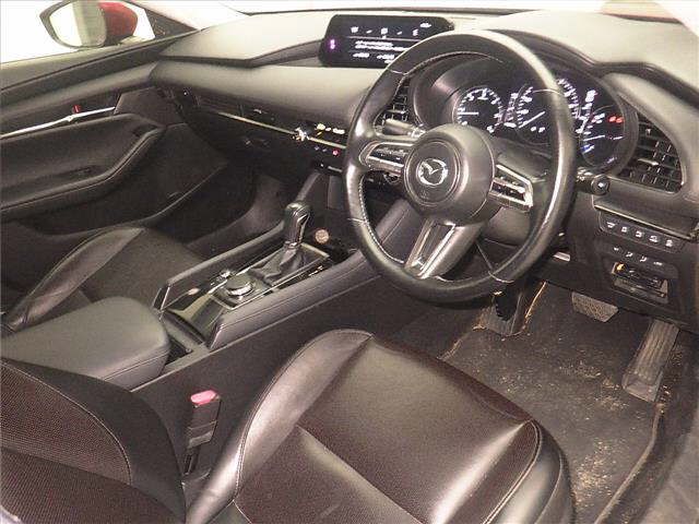 2021 Mazda 3 XD L Package auction photo 3