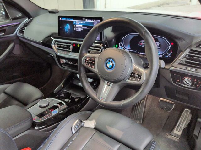 2023 BMW iX3 Mスポーツ auction photo 3