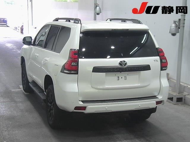 2023 Toyota Land Cruiser Prado 4WD TX L Package Matte Black Edition auction photo 2