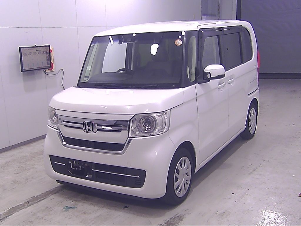 2021 Honda N-BOX L auction photo 4