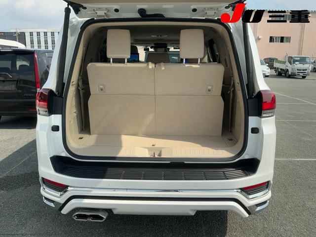 2023 Toyota Land Cruiser ZX 4WD auction photo 7