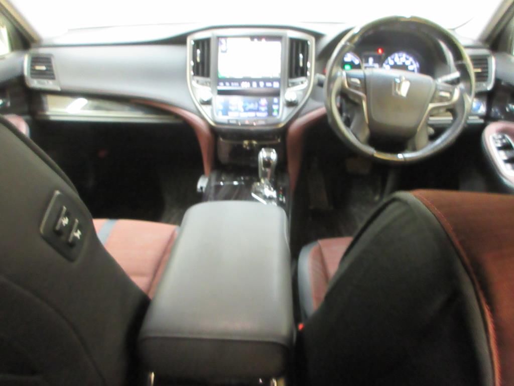 2016 Toyota クラウン SED Hybrid Athlete S auction photo 3
