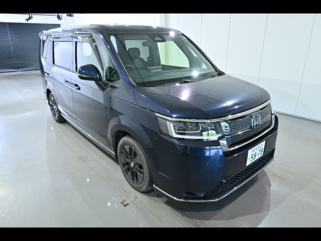 2022 Honda Stepwgn 7 Japan auction vehicle